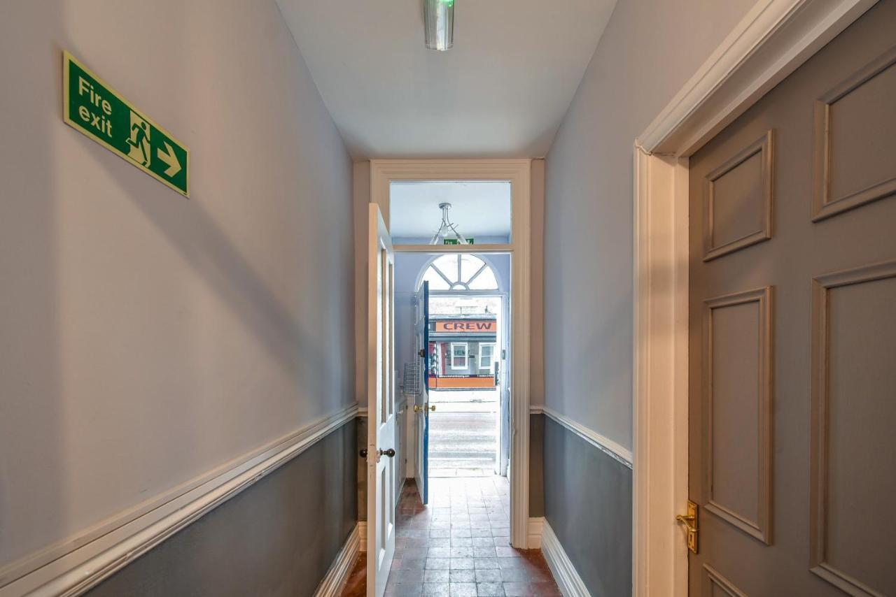 Fifth Quarter Apartment With Free Parking York Kültér fotó